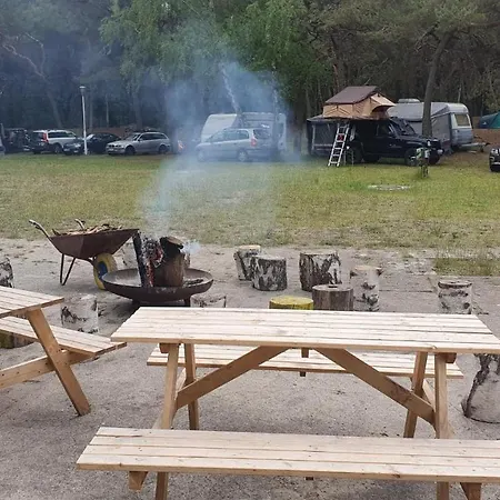 Campingplatz Camp Przyczepy Kempingowe *